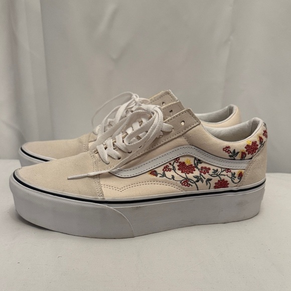 Vans Shoes - Vans Women's old skool Cream Sneakers with embroidered Floral Design